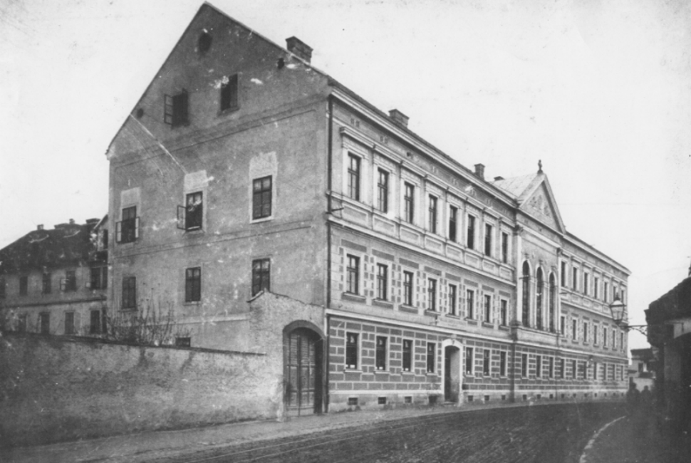 Mosinger i Breyer, Zgrada Zemaljskog zavoda za odgoj slijepe djece, Zagreb, početak 20.st. (Tifološki muzej, Inv. broj: 990.1:ZAG 3199)